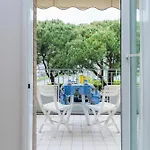 Jesolo Beach! Fronte Mare - Piscina Park E Posto Spiaggia Inclusi