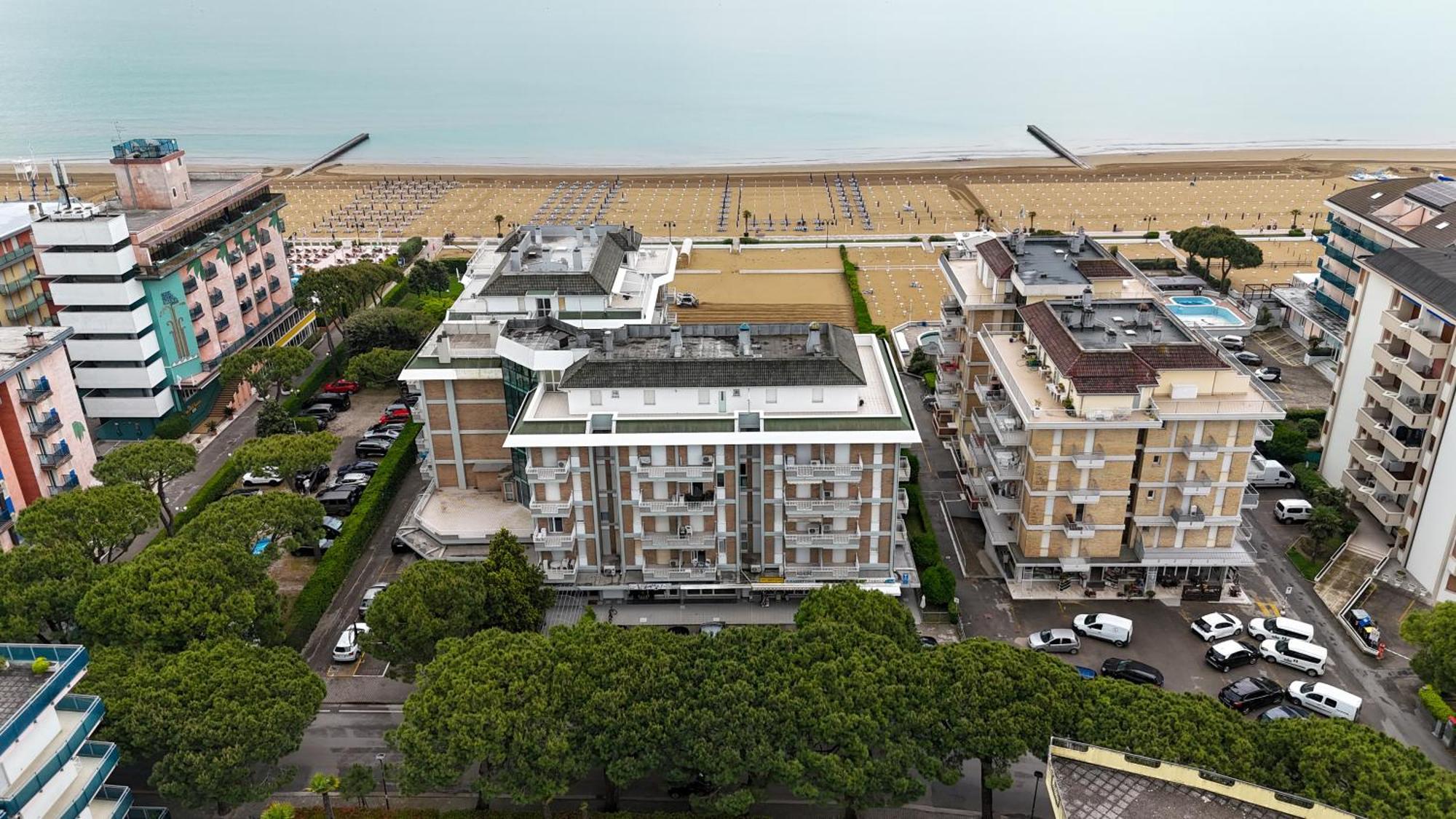Beach! Fronte Mare - Piscina Park E Posto Inclusi * Lido di Jesolo